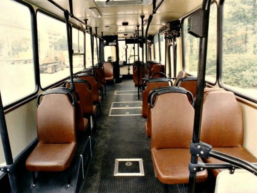  Ikarus 260 T2 1987 года  (фото 2 из 3)